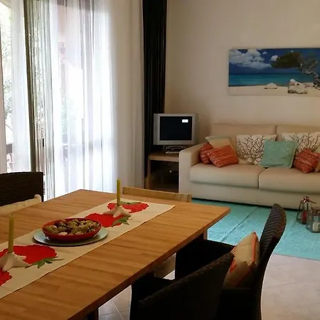 Sardinian House At Budoni 아파트